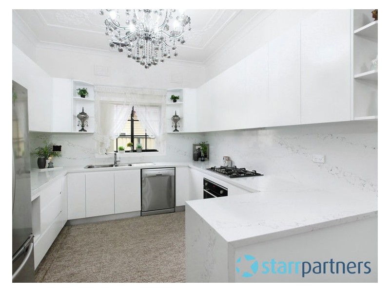 18 Rhodes Avenue, Guildford NSW 2161