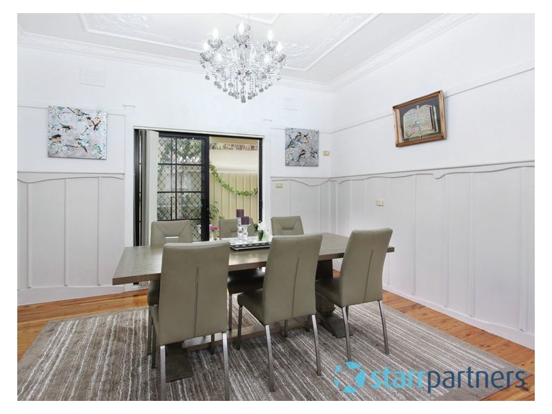 18 Rhodes Avenue, Guildford NSW 2161