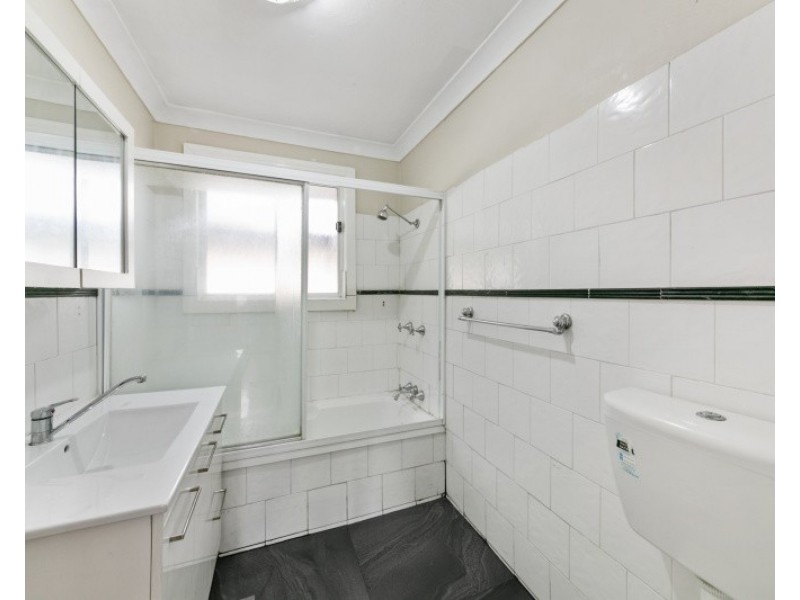 301 Vardys Rd, Blacktown NSW 2148