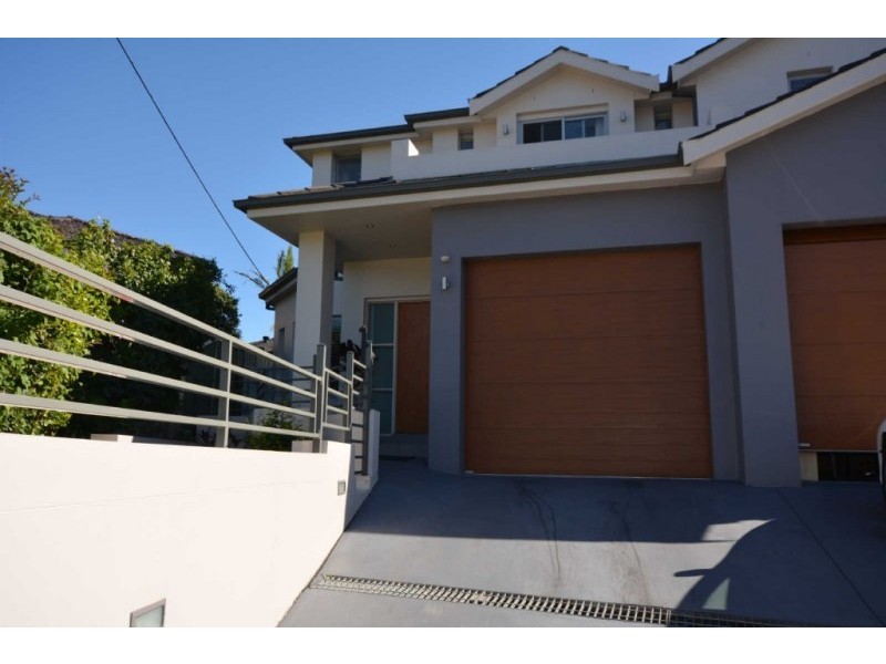 16 SAPPHIRE STREET, Greystanes NSW 2145