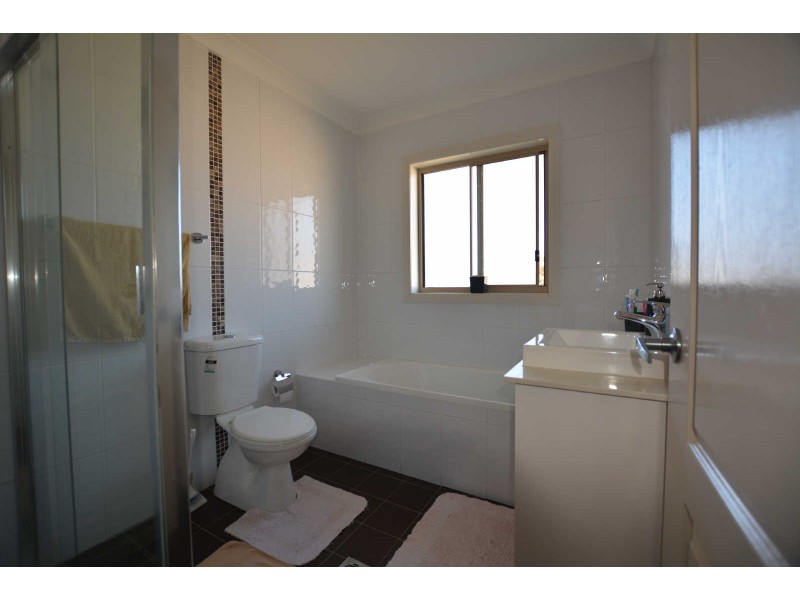 6 BARRETT STREET, Guildford NSW 2161