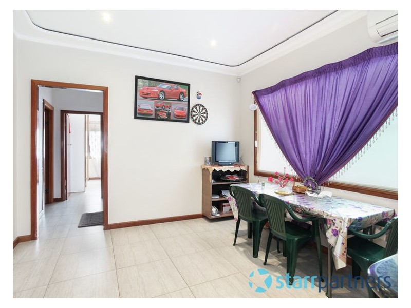 14 Bury Road, Guildford NSW 2161