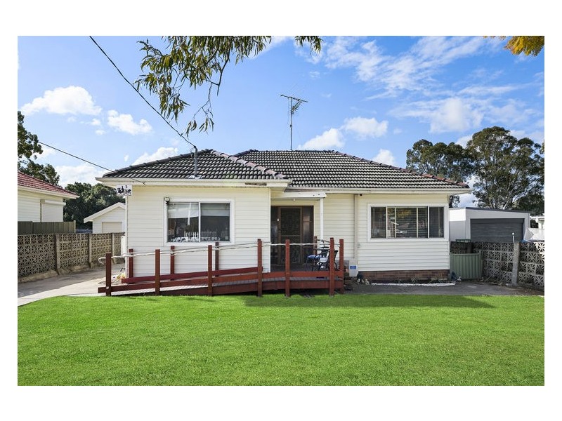 3 Lucas Street, Guildford NSW 2161