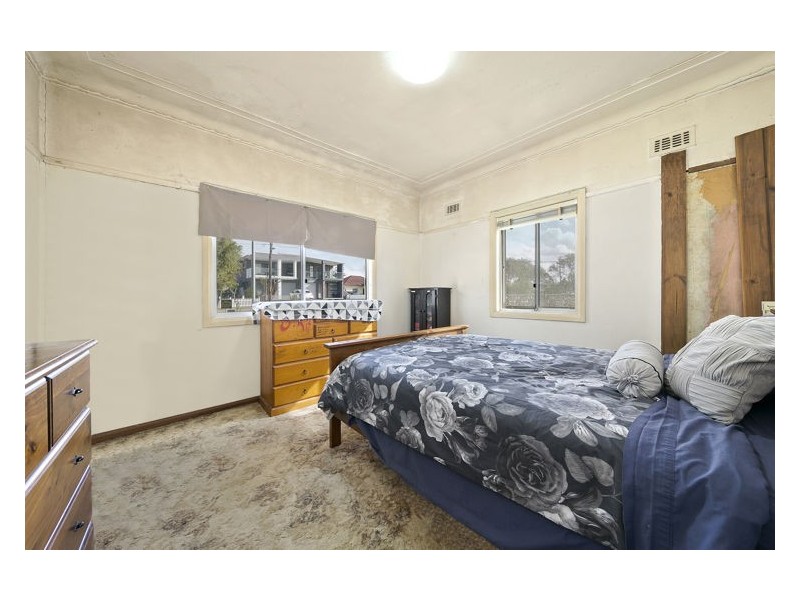 3 Lucas Street, Guildford NSW 2161