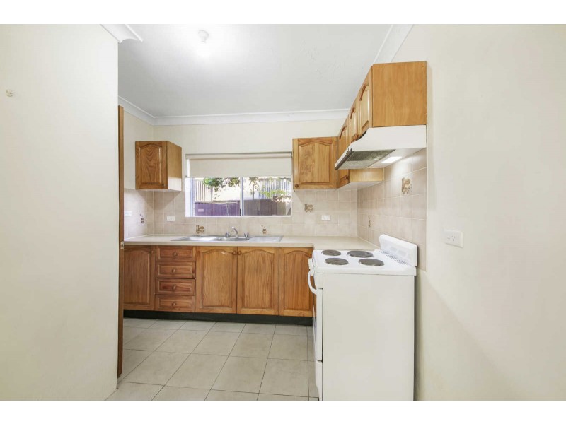 02/32 Chetwynd Road, Merrylands NSW 2160