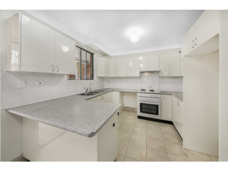 13/6-8 Paton Street, Merrylands NSW 2160