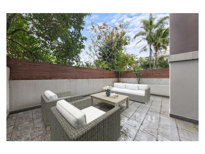 10/223-225 William Street, Merrylands NSW 2160