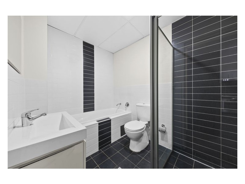 10/223-225 William Street, Merrylands NSW 2160