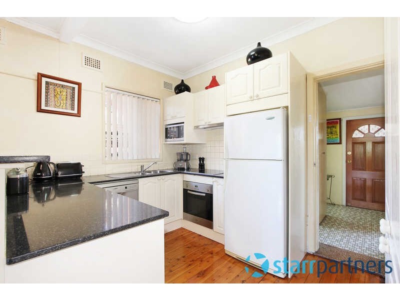 14 VISTA CRESCENT, Chester Hill NSW 2162