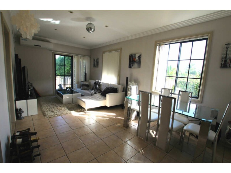 5/49 BURNETT ST, Merrylands NSW 2160