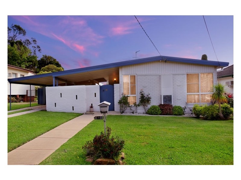 61 Bombala Street, Pendle Hill NSW 2145