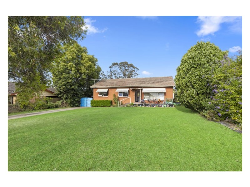 16 Normac Road, Girraween NSW 2145
