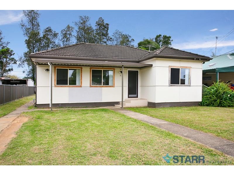 52 Leach Road, Guildford NSW 2161