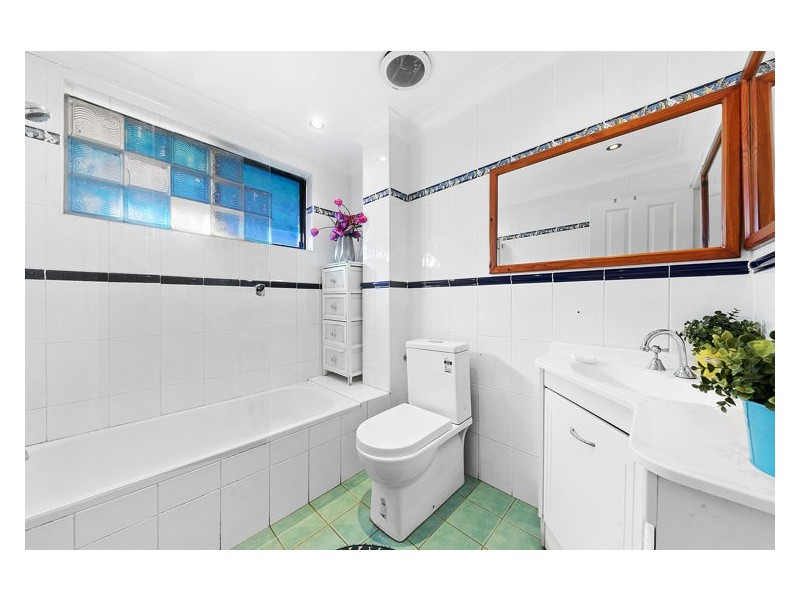 3/28-32 Treves Street, Merrylands NSW 2160