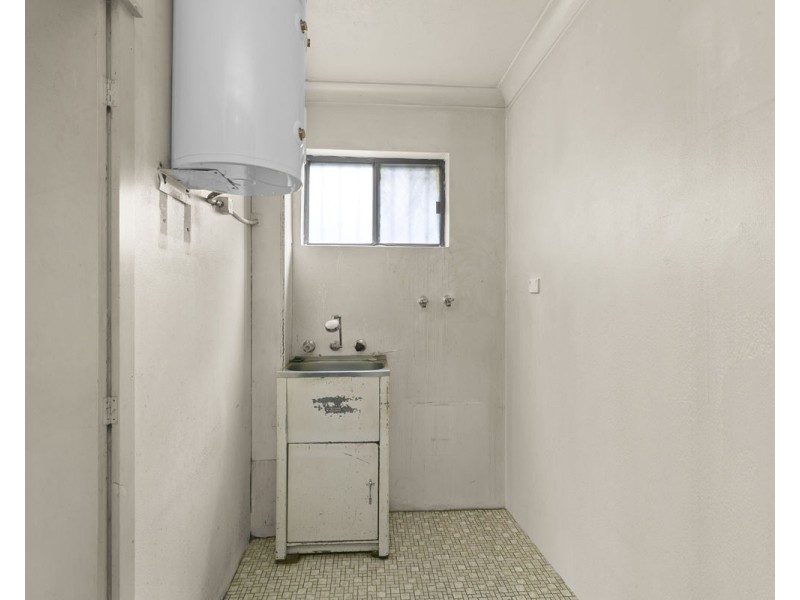 2/39-41 Sheffield Street, Merrylands NSW 2160