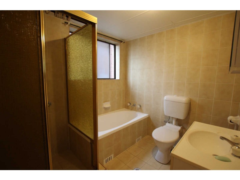 01/138 MILITARY ROAD, Guildford NSW 2161