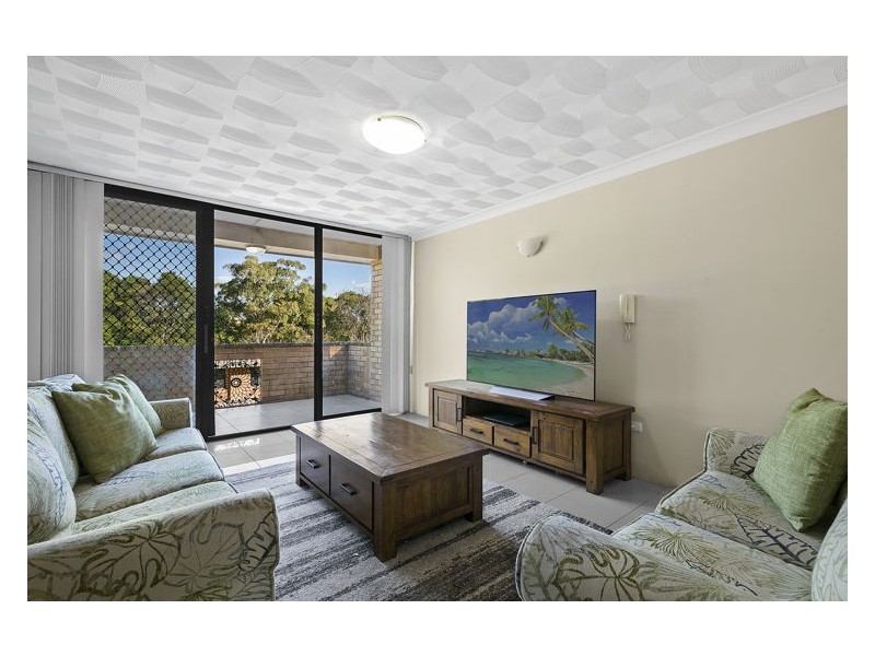 4/28-32 Treves Street, Merrylands NSW 2160