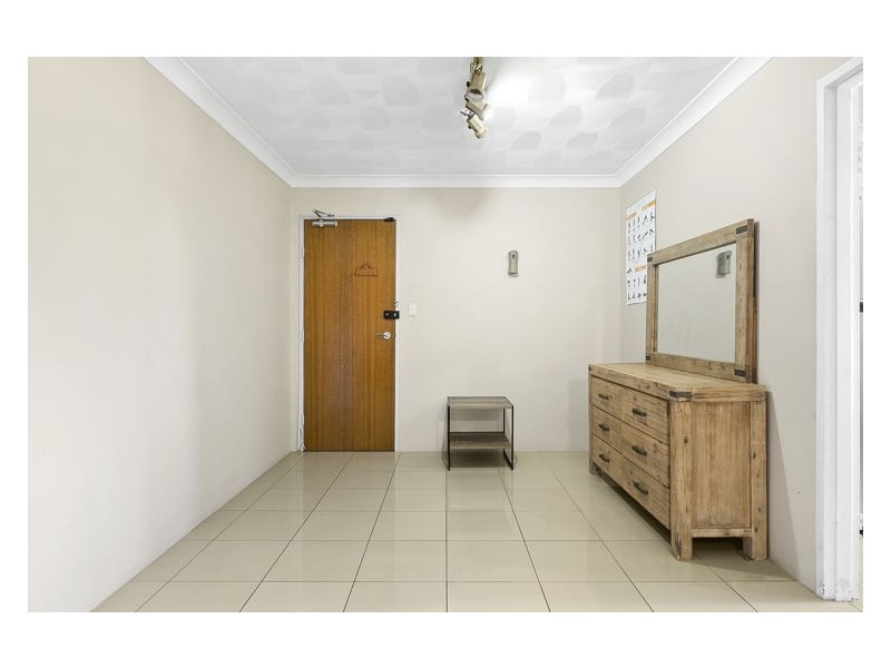 4/28-32 Treves Street, Merrylands NSW 2160