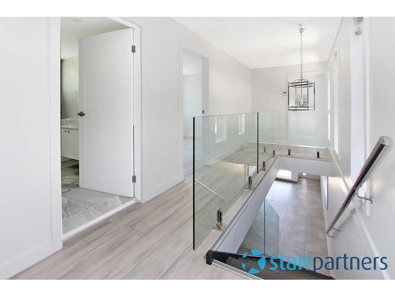 37 LIGAR STREET, Fairfield Heights NSW 2165