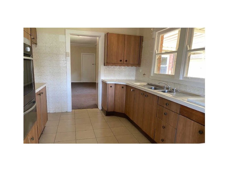35 Calliope Street, Guildford NSW 2161