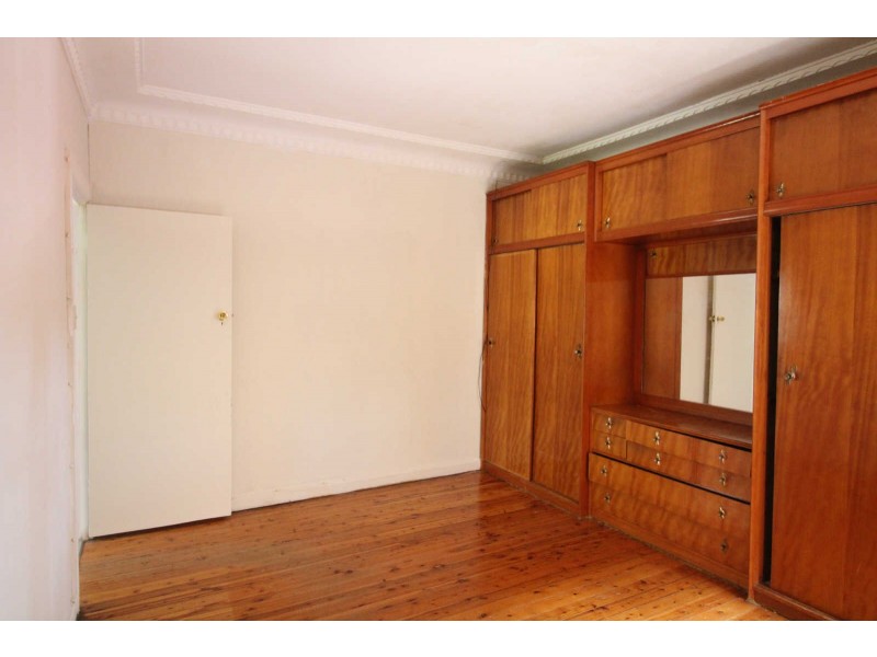 35 Calliope Street, Guildford NSW 2161