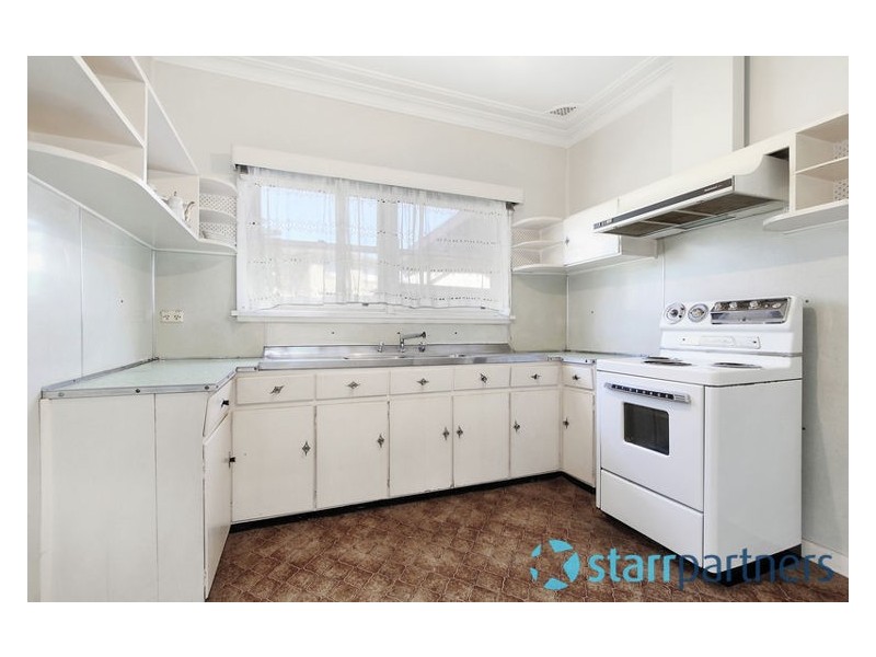 10 Burnett Street, Merrylands NSW 2160