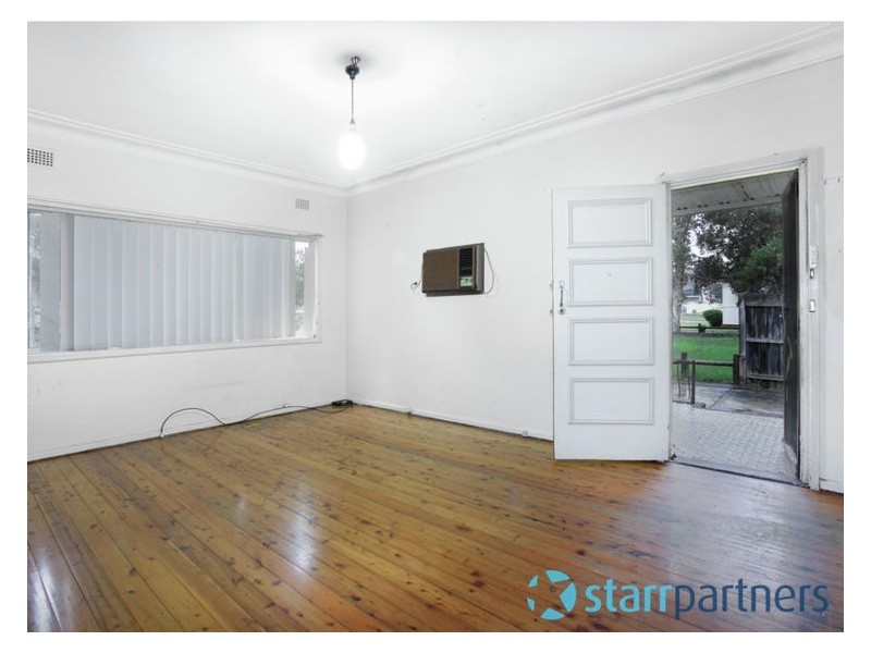 25 Sandra Street, Woodpark NSW 2164