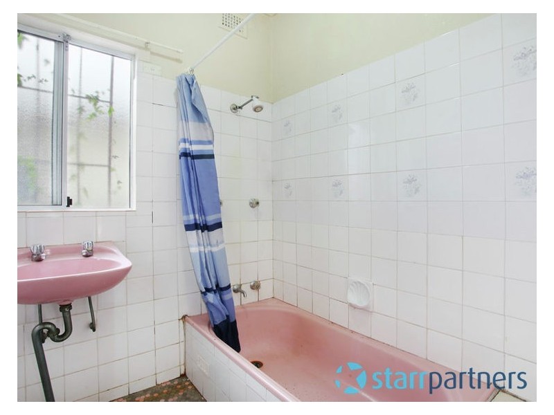 25 Sandra Street, Woodpark NSW 2164