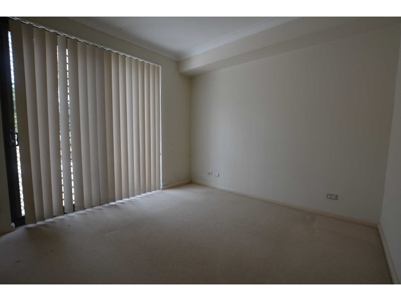 103/10 REFRACTORY COURT, Holroyd NSW 2142