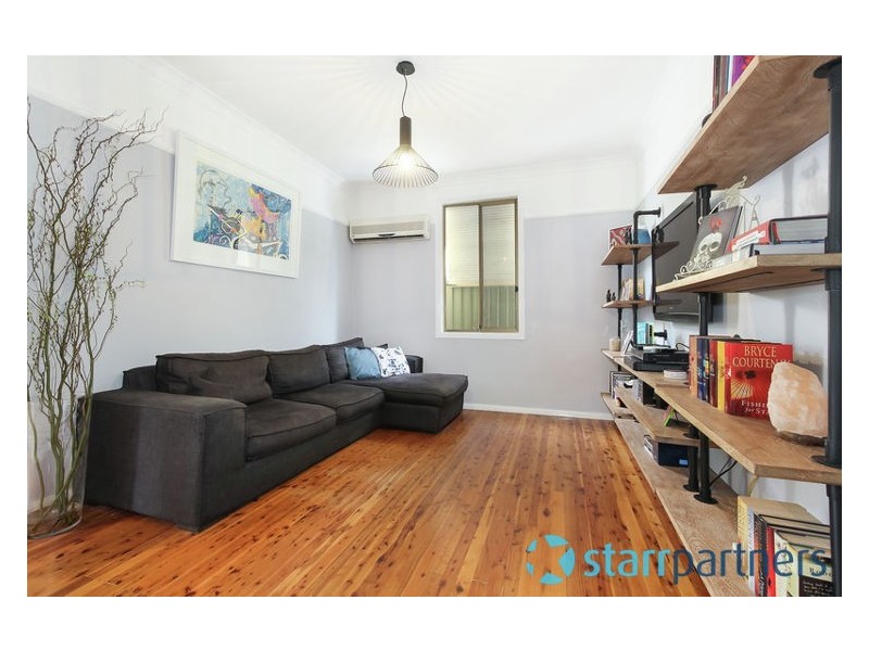 82 Farnell Street, Merrylands NSW 2160