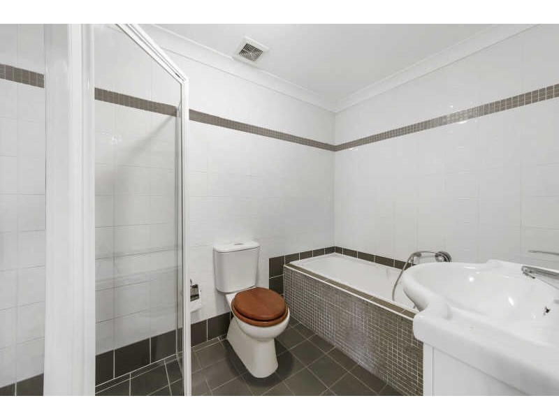 3/197 Woodville Road, Merrylands NSW 2160