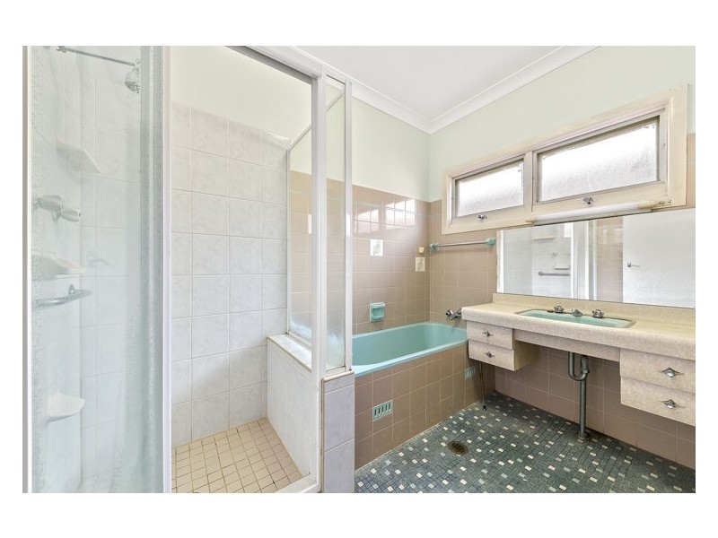 37 Edna Avenue, Merrylands NSW 2160