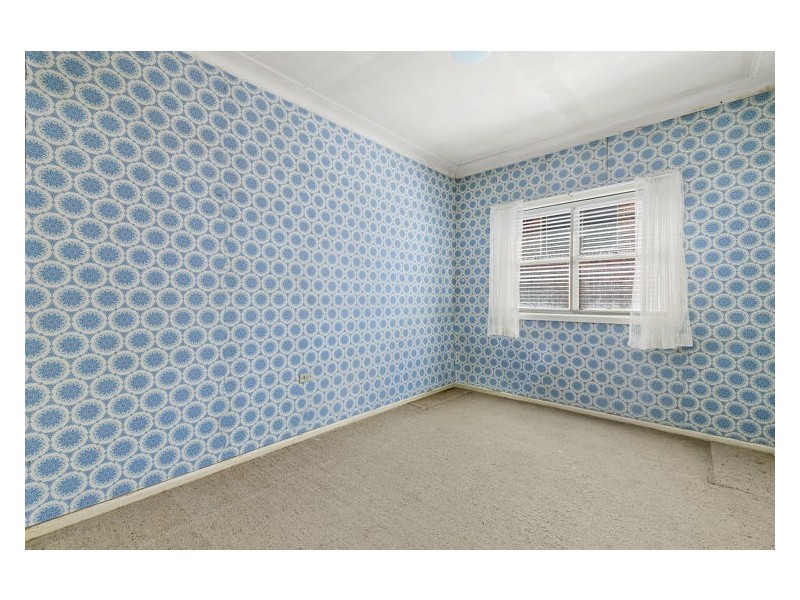 37 Edna Avenue, Merrylands NSW 2160