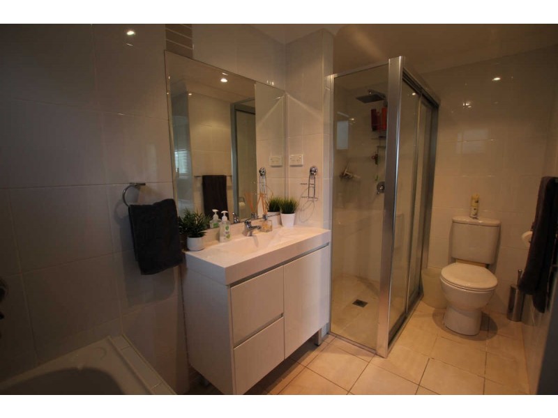 8/12-14 BENEDICT COURT, Holroyd NSW 2142