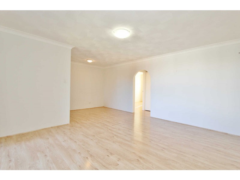 4/18 Sheffield Street, Merrylands NSW 2160