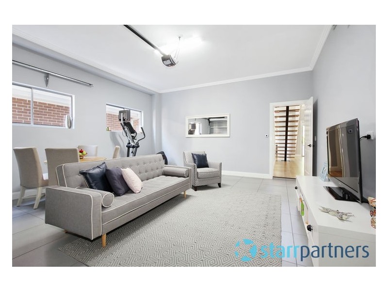 84 Centenary Road, South Wentworthville NSW 2145