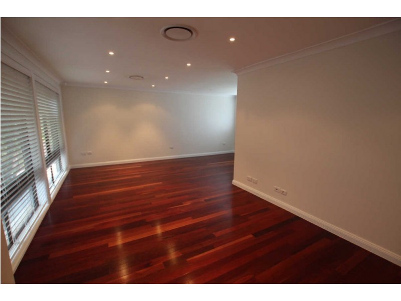 81 KIAMA STREET, Greystanes NSW 2145