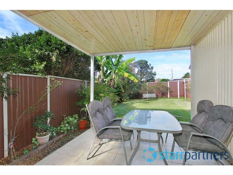 182 HAWKSVIEW STREET, Guildford NSW 2161