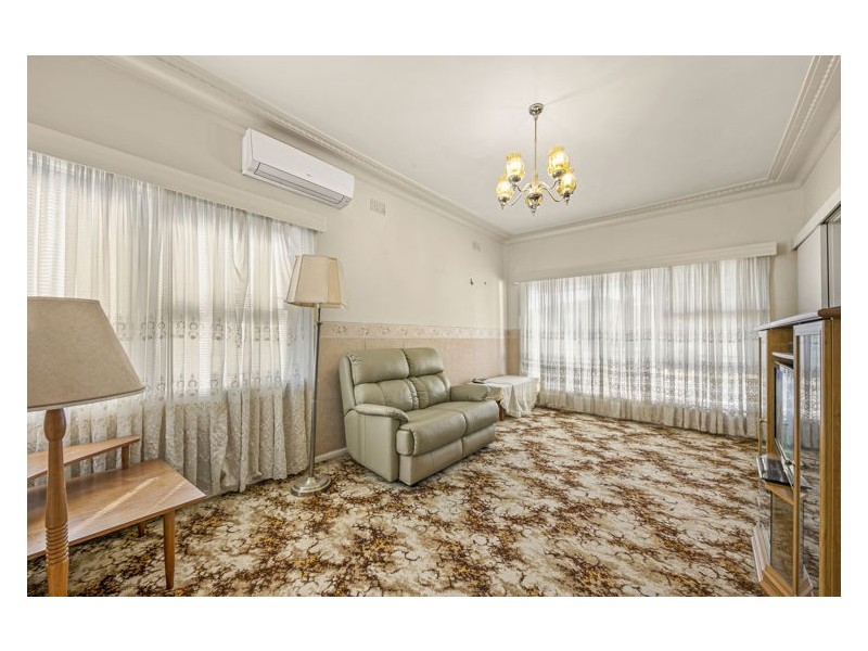 13 Vivienne Street, Merrylands NSW 2160