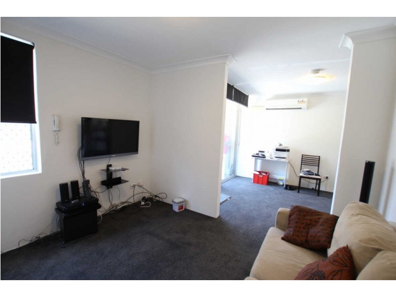 14/18 OXFORD STREET, Merrylands NSW 2160
