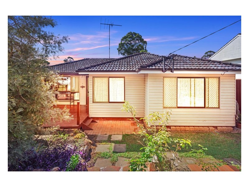 6 Sedgman Street, Greystanes NSW 2145