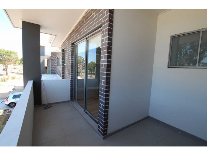 84A CENTENARY ROAD, South Wentworthville NSW 2145