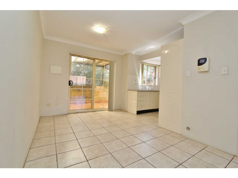 03/10 Addlestone Road, Merrylands NSW 2160