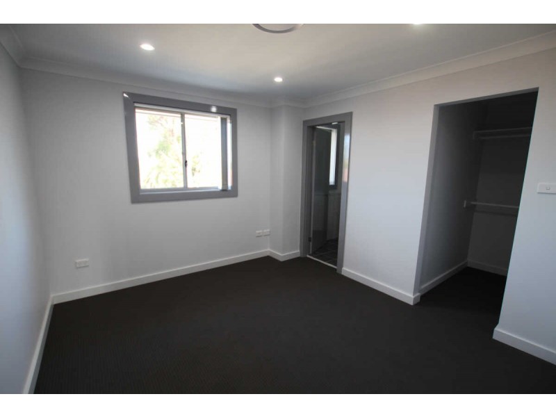 68A HAMPDEN ROAD, South Wentworthville NSW 2145