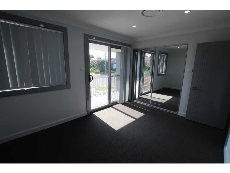 68A HAMPDEN ROAD, South Wentworthville NSW 2145