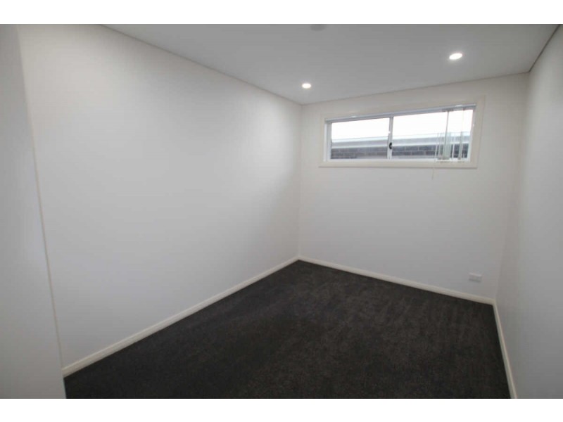 8A RUPERT STTREET, Merrylands NSW 2160