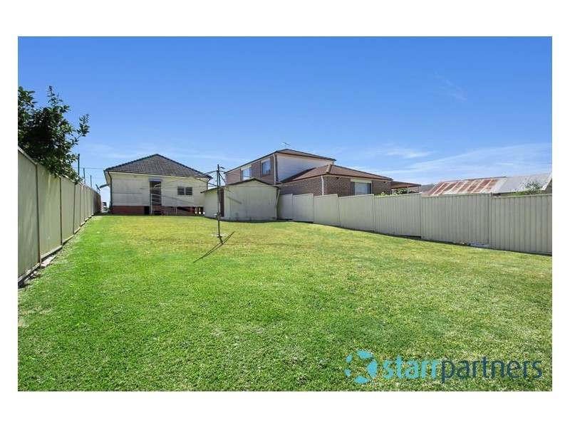 16 Donnelly Street, Guildford NSW 2161
