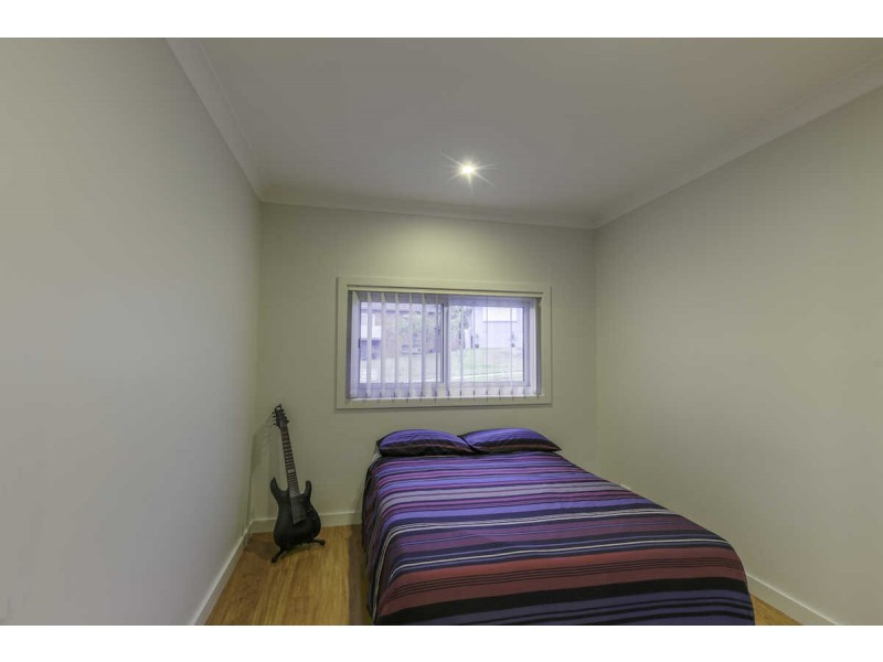 6A DELL PLACE, Georges Hall NSW 2198