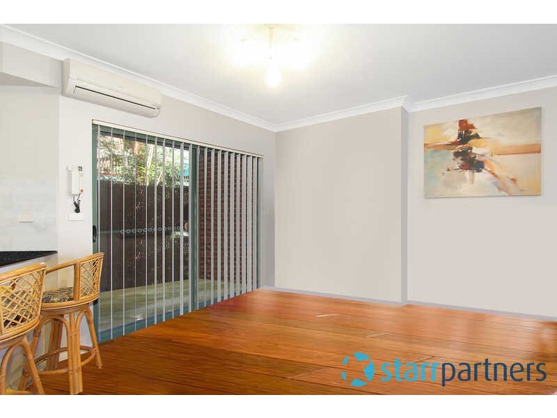 01/10 ARTHUR STREET, Merrylands NSW 2160