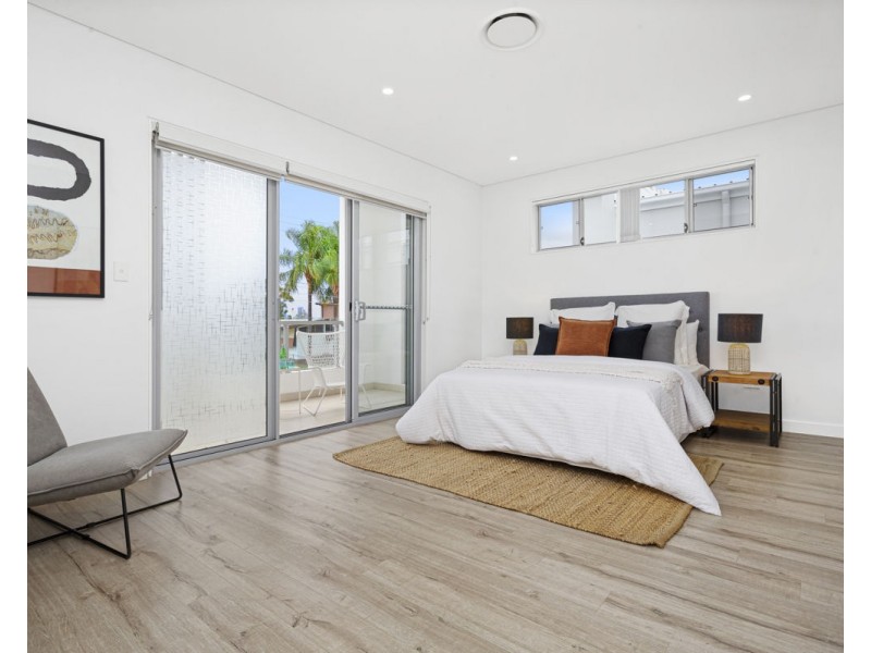 73 Edna Avenue, Merrylands NSW 2160